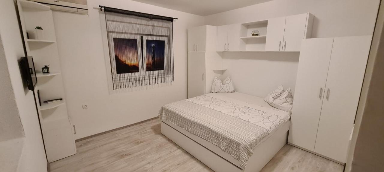 Trutina Rooms Carnac Phòng bức ảnh