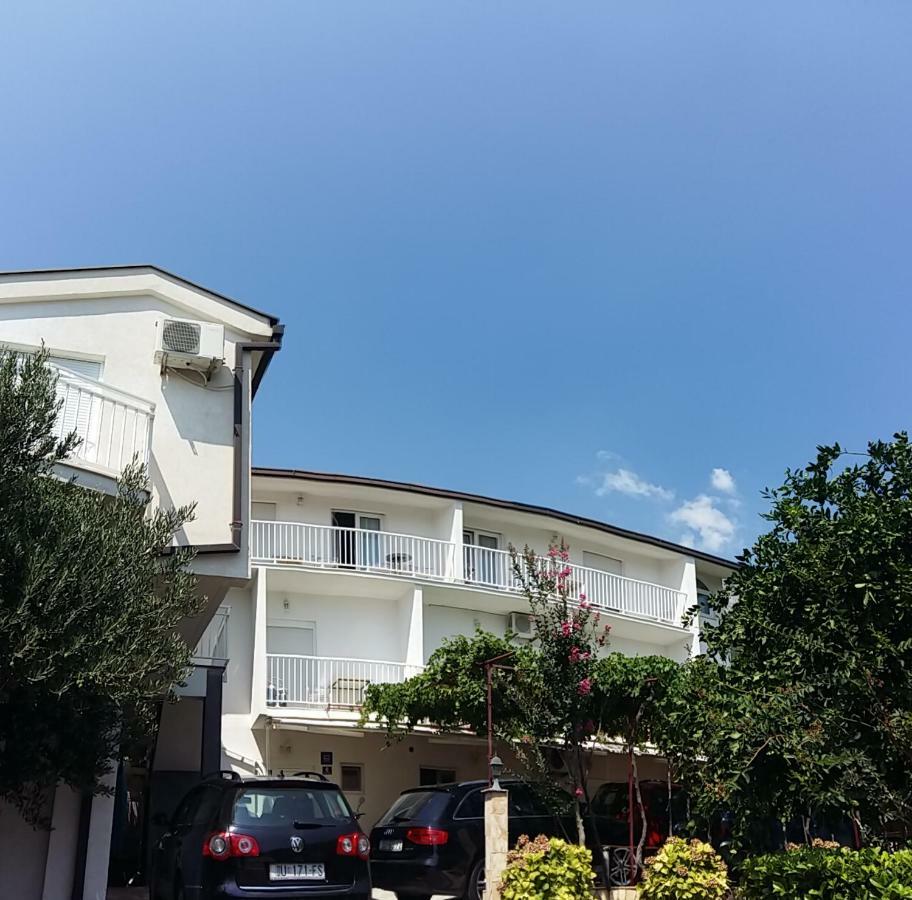 Trutina Rooms Carnac Ngoại thất bức ảnh